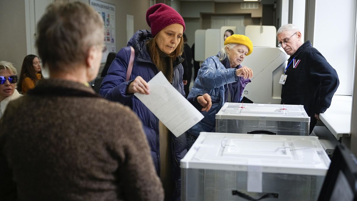 Volební účast v Rusku překročila číslo z před šesti let